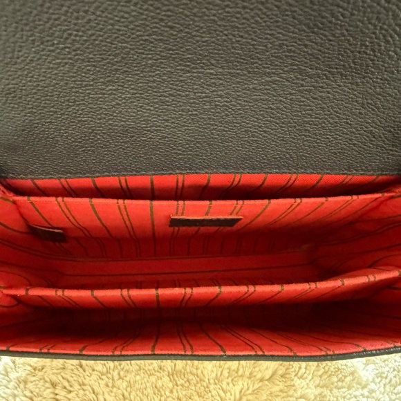Authentic Louis Vuitton Pochette Metis in Marine Rouge Empriente Leather. EUC - Picture 13 of 16